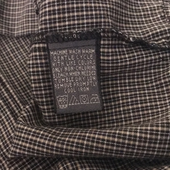 Van Heusen Medium 15-15.5โ button down blue tan white ๐ - Picture 6 of 6